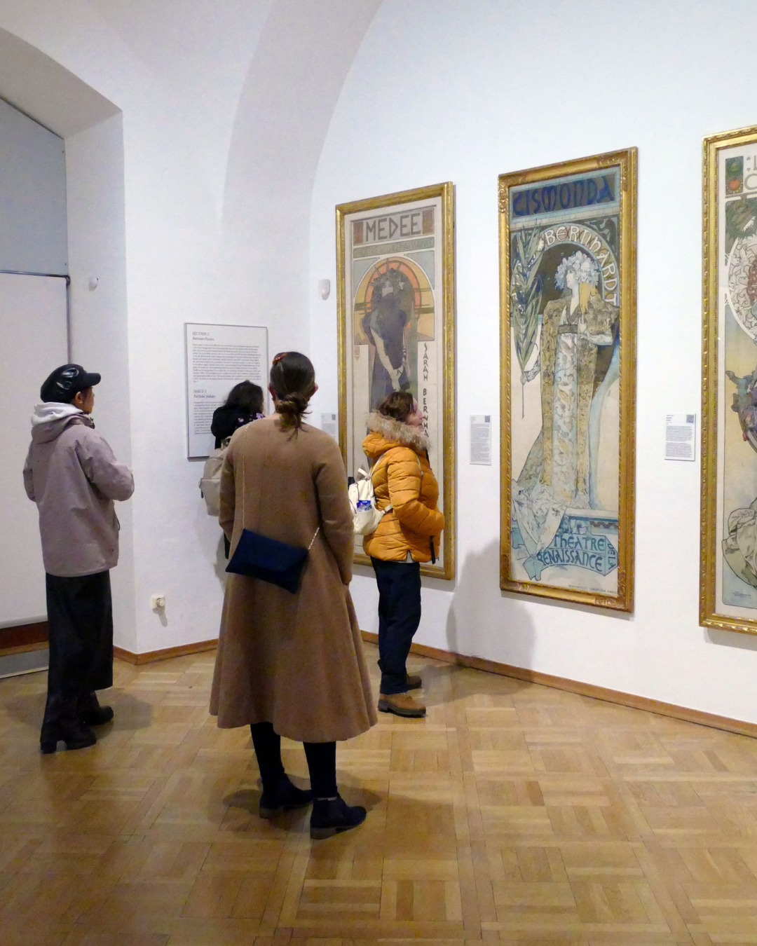 Solutions for Galleries and Exhibitions